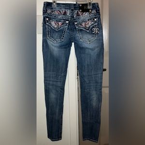 Women’s Size 25 Miss Me skinny jeans with sequin embellishments